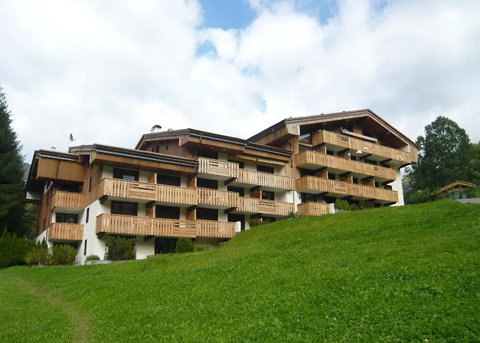 Apartman Parnasse 402 *
